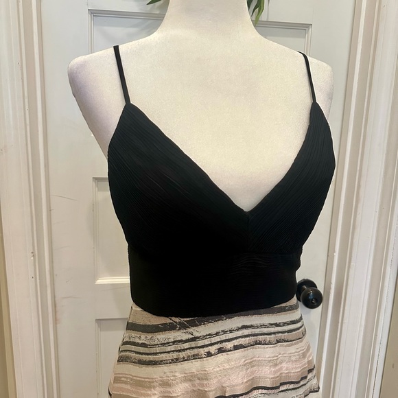 Badgley Mischka Metallic Miramare Gown Full Length Lined Size 4 - Picture 3 of 10